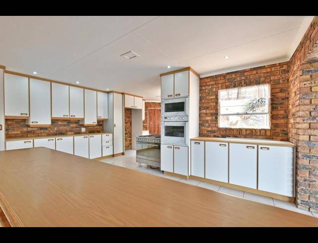 3 BEDROOM HOUSE FOR SALE IN GLENVISTA